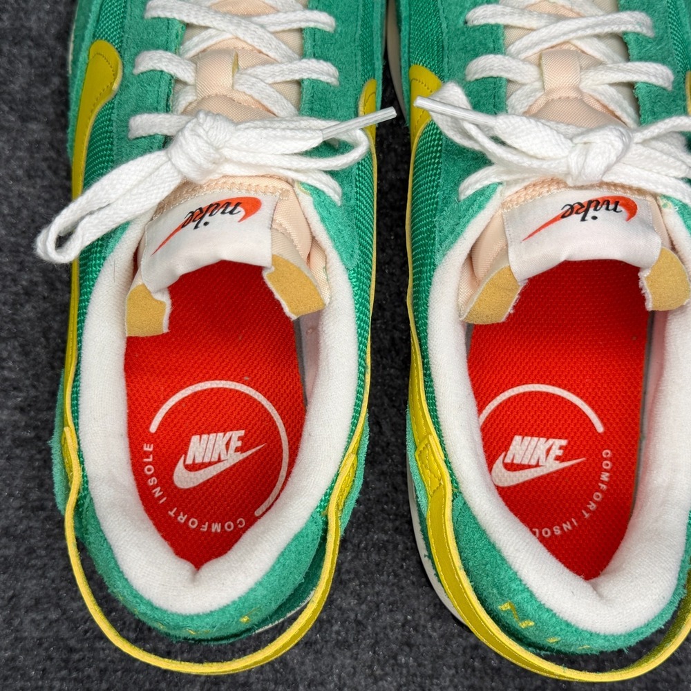Nike Waffle Debut Vintage Shoes Mens 11 Stadium Green Opti Yellow Athletic Retro - Picture 9 of 12